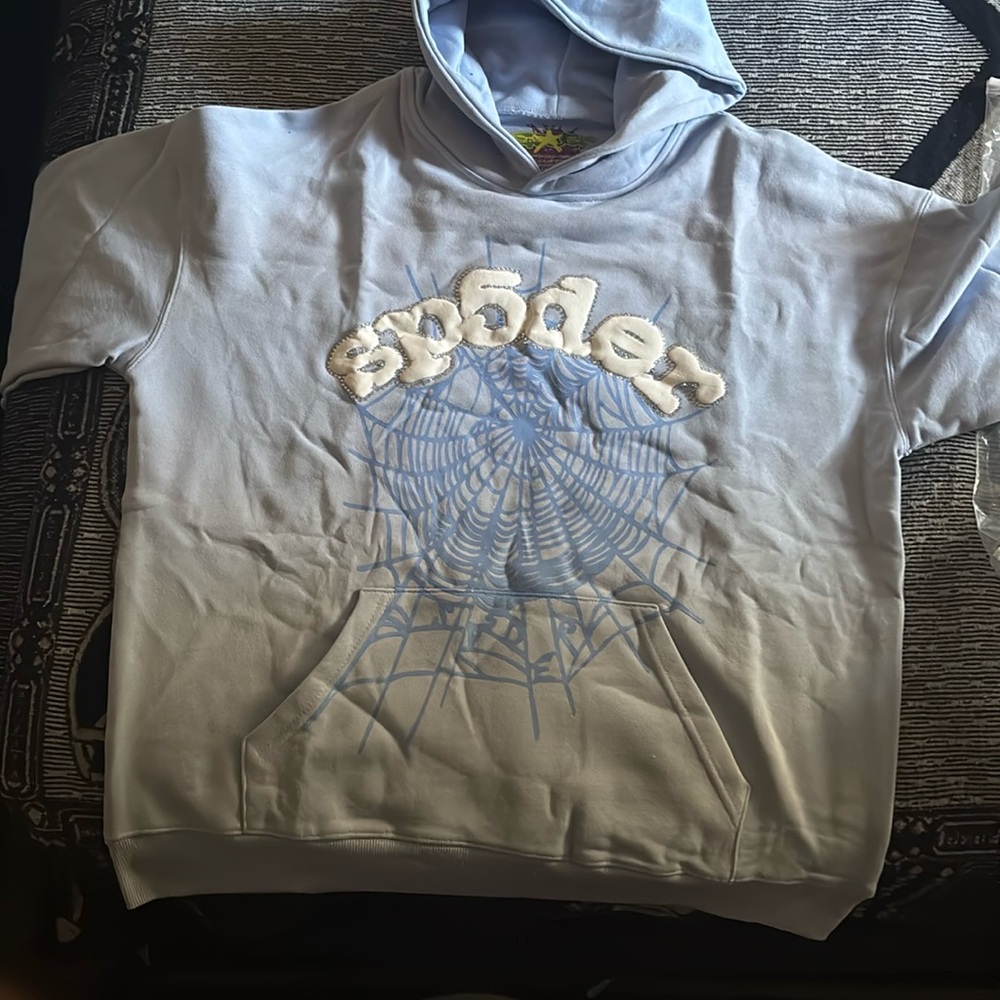 Blue spider hoodie - Picture 2 of 2
